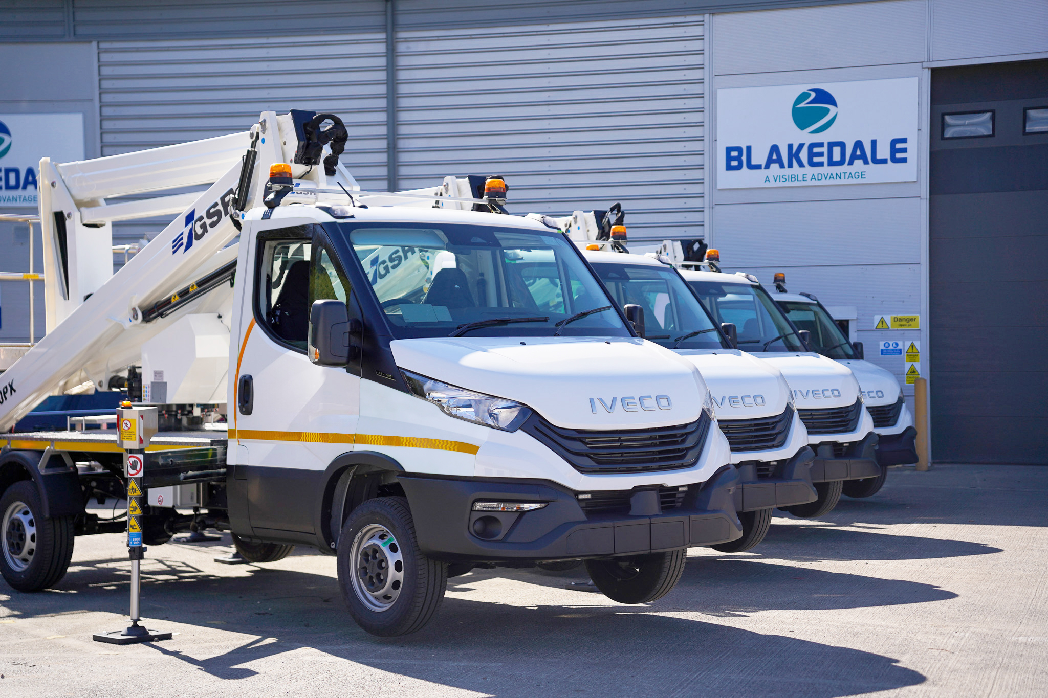 Blakedale Iveco Image 1 RT